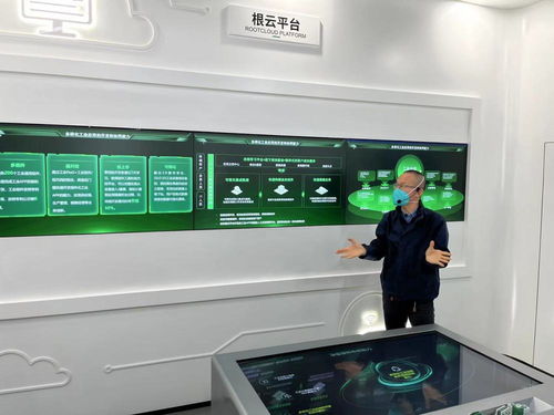 新春走基层 鼓舞 信心年 数字宝地 打造融合创新产业新高地